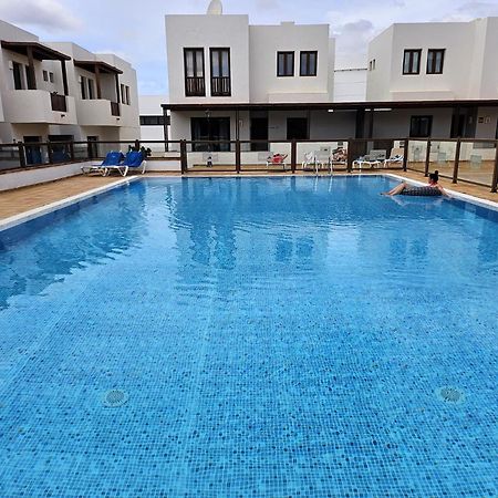 Duplex Noray Vista A La Piscina Apartment Puerto Calero Luaran gambar